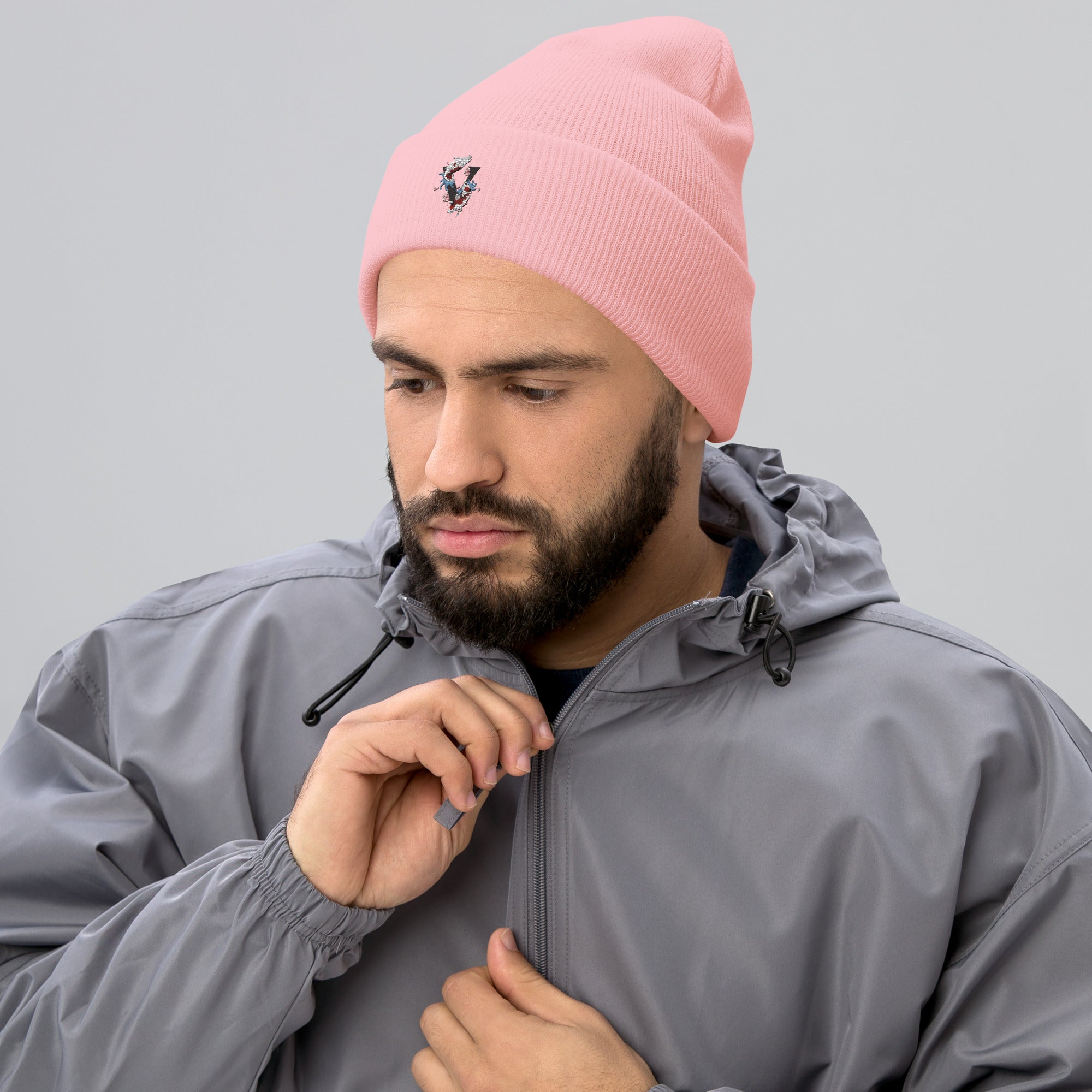 Bonnet rose à revert broder design koi Japon