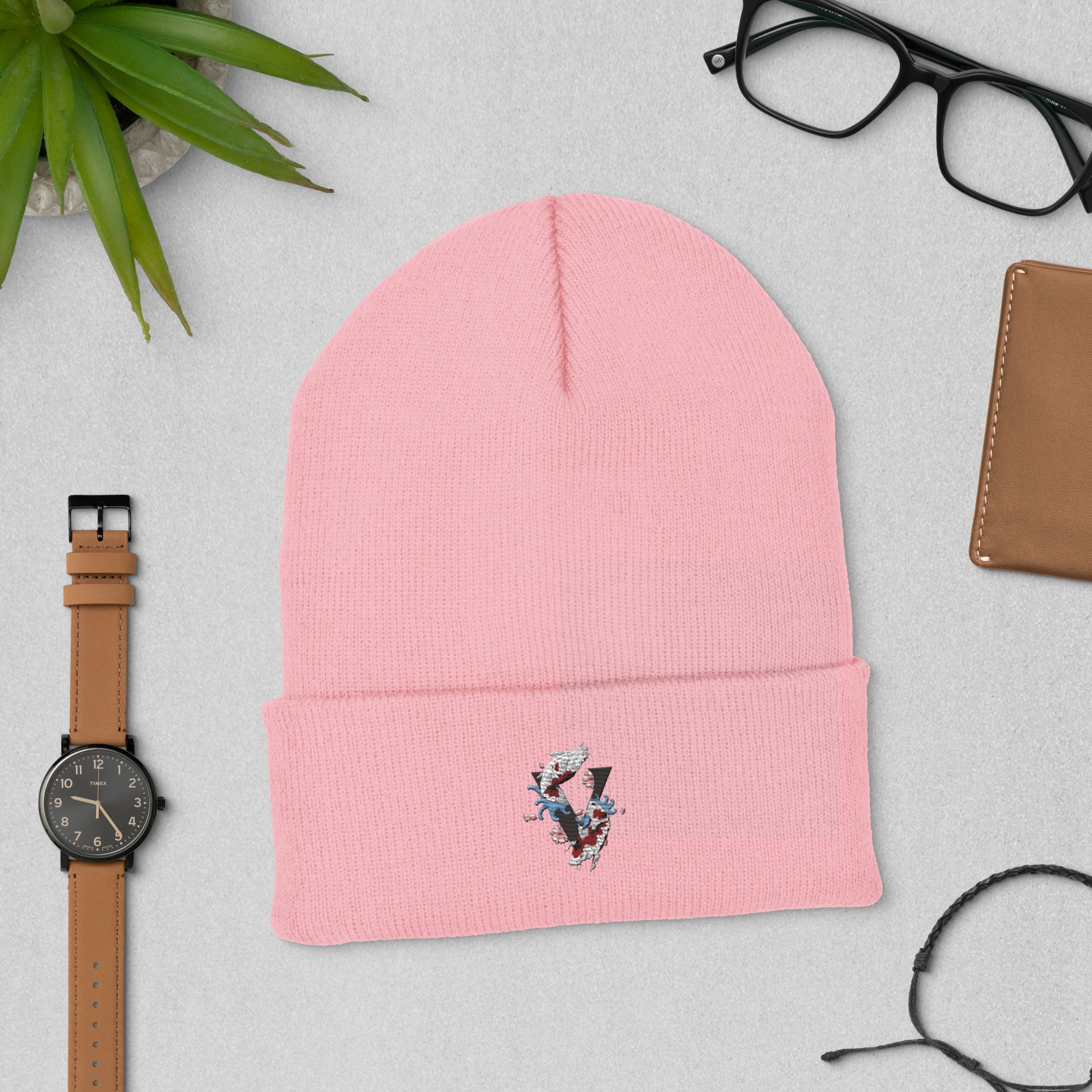 Bonnet rose a revert broder design koi Japon