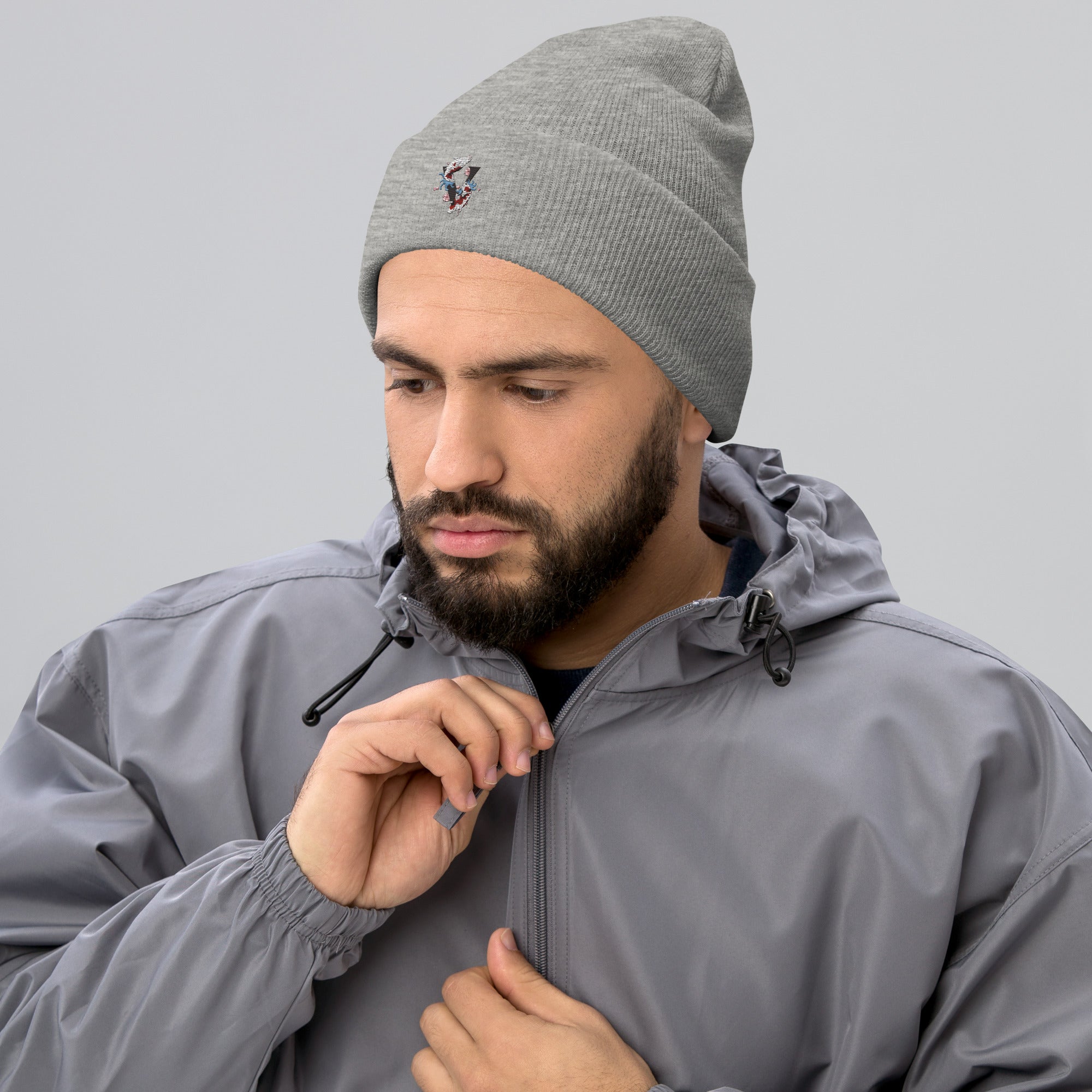 Bonnet gris à revert broder design koi Japon