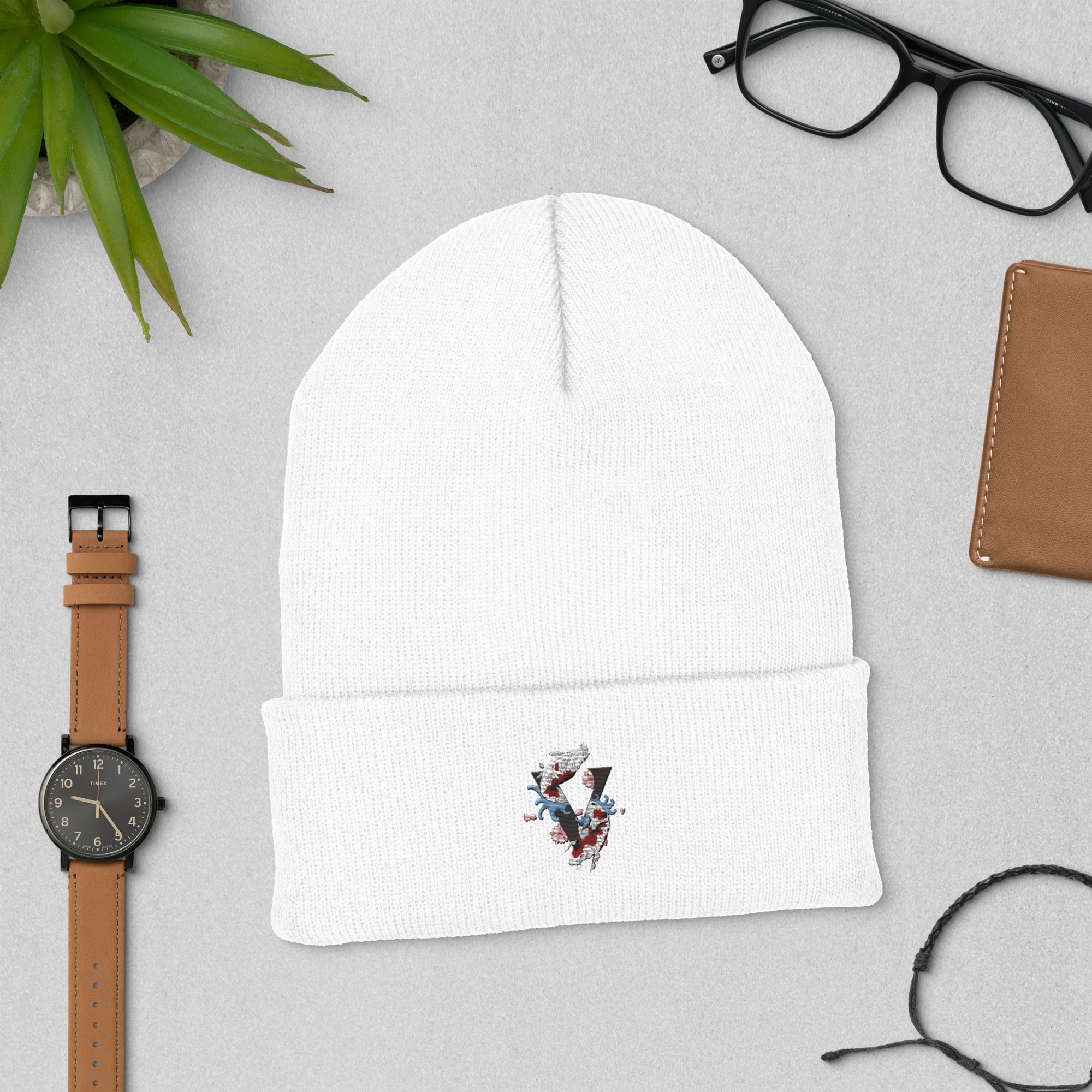 Bonnet blanc a revert broder design koi Japon