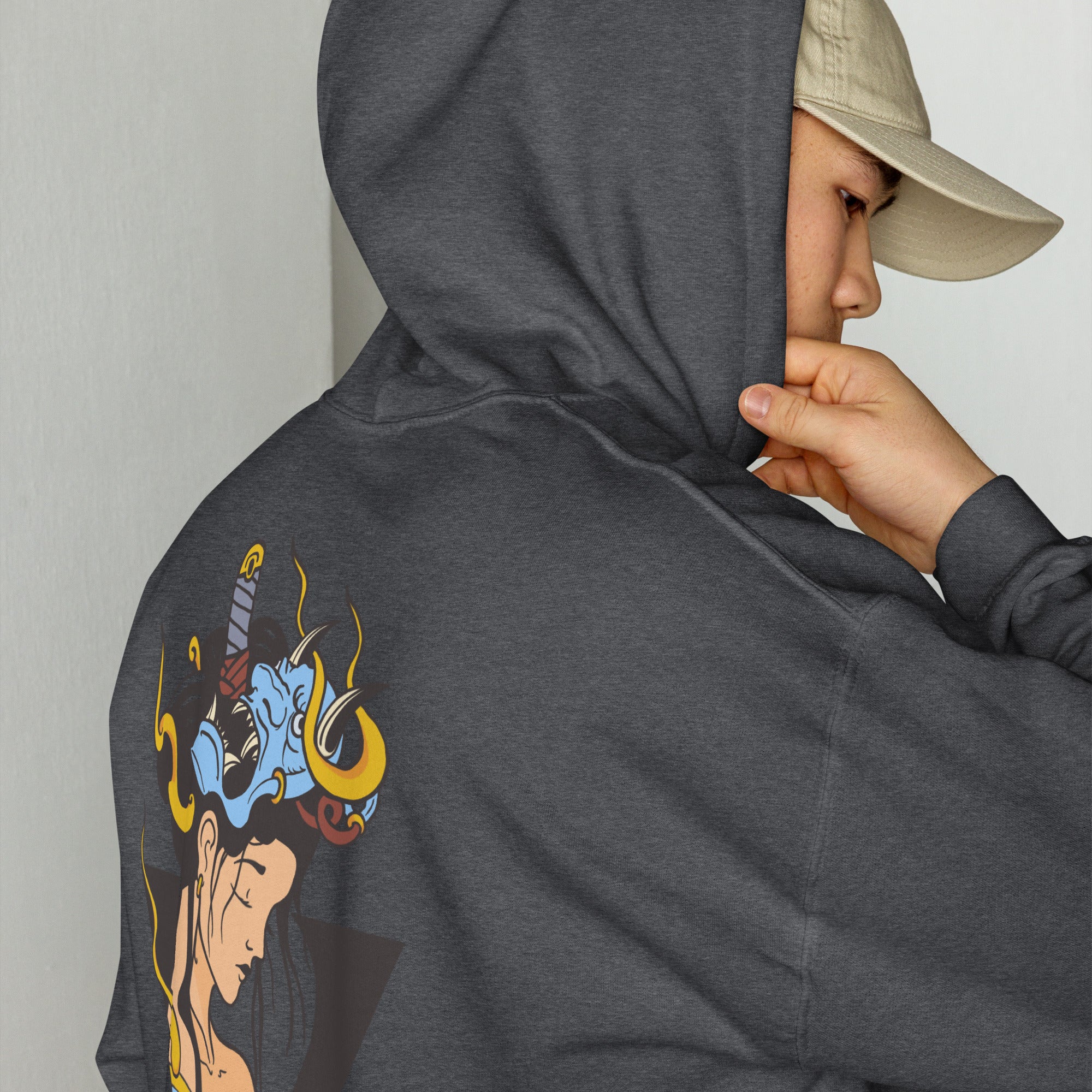 Sweat à capuche d’hiver gris foncés avec poche kangourou design geisha japonais 